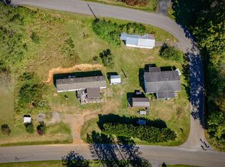 553&571 Call Valley Rd, Swords Creek, VA 24649