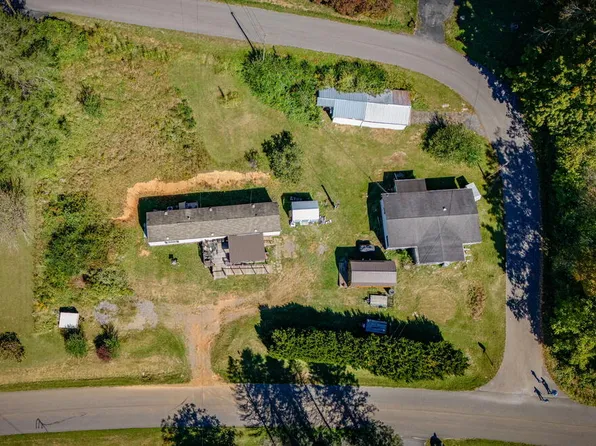 553&571 Call Valley Rd, Swords Creek, VA 24649