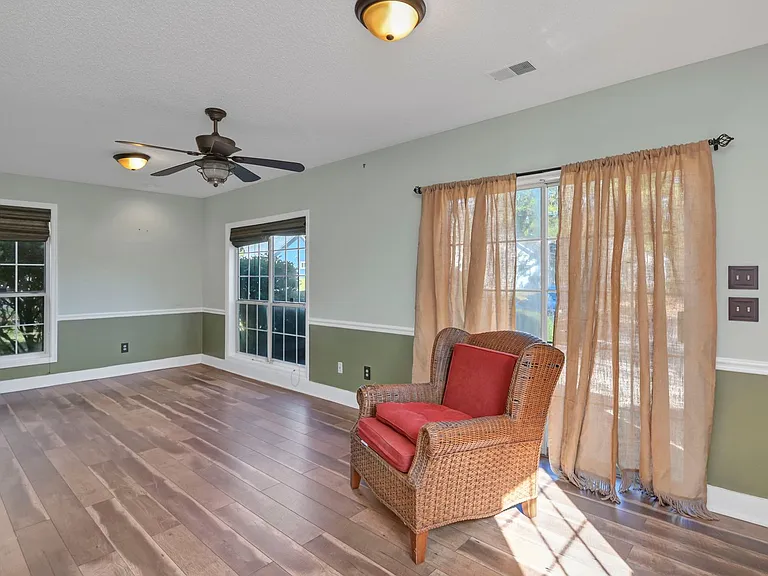 101 Grinders Mill Rd — Photo 31