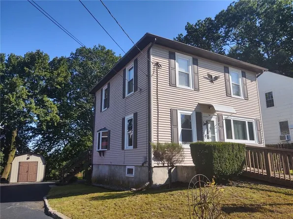 54 Unity St, Woonsocket, RI 02895
