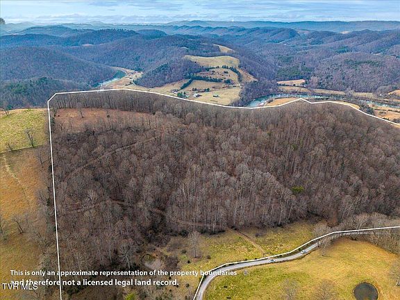 4th image of 185 Manning Rd