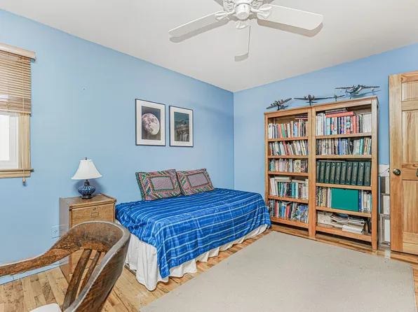 731 Rathbun Avenue image 14 of 33