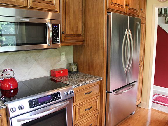 stainless steal appliances 