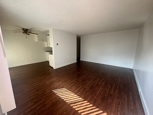 5932 Grand Ave #5 Photo 1