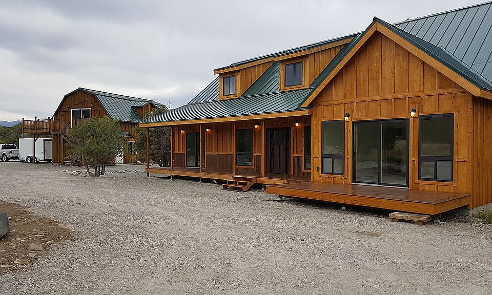 1st image of 6 Cedar Ln