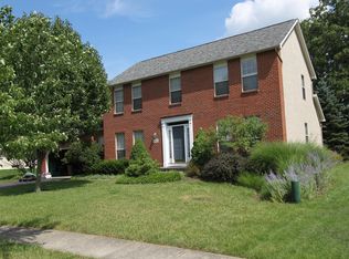 6655 Estate View Dr N, Jefferson, OH