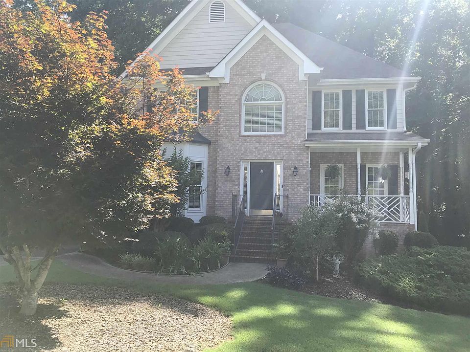 1st image of 820 Forest Oak Dr