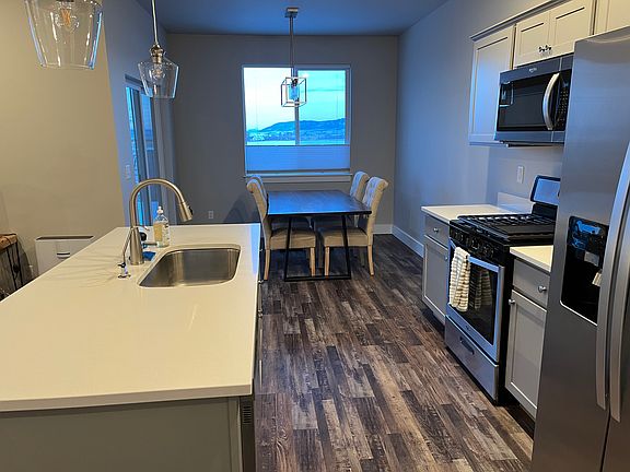 3rd image of 5197 Samantha Ln Unit A