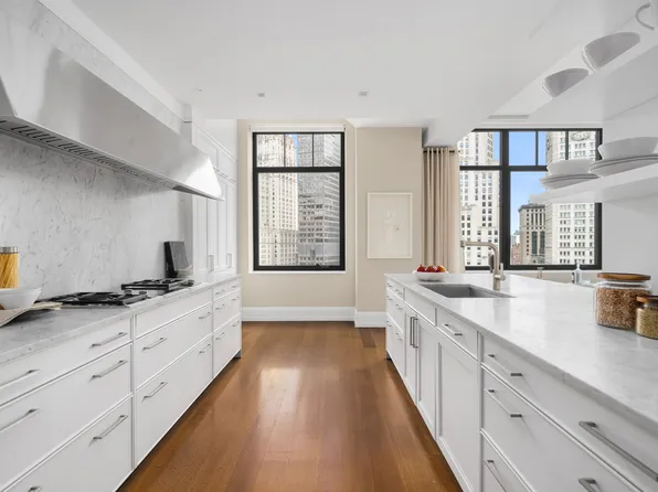 10 Madison Square image 4 of 20