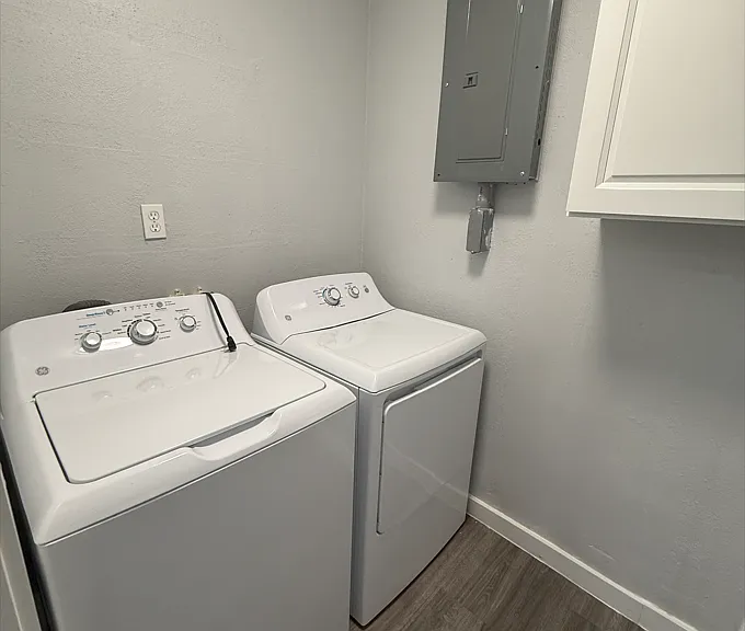 112 Watters Dr — Photo 5