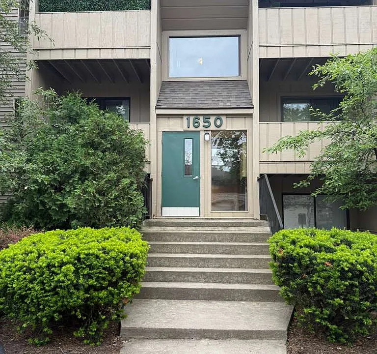 1650 Cedarwood Dr #235