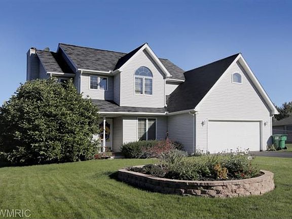 2nd image of 4876 Deerview Ave