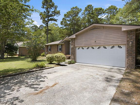 4th image of 1 Hogan Court