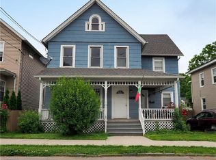 90 Franklin St, Port Jervis, NY 12771