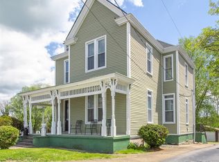 1120 Pleasant St, Paris, KY 40361