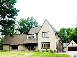 915 University Blvd, Mitchell, SD 57301