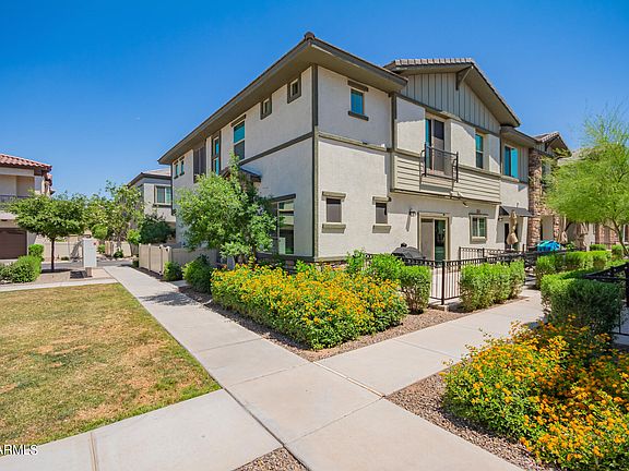 2nd image of 2760 S CATHERINE Drive #101