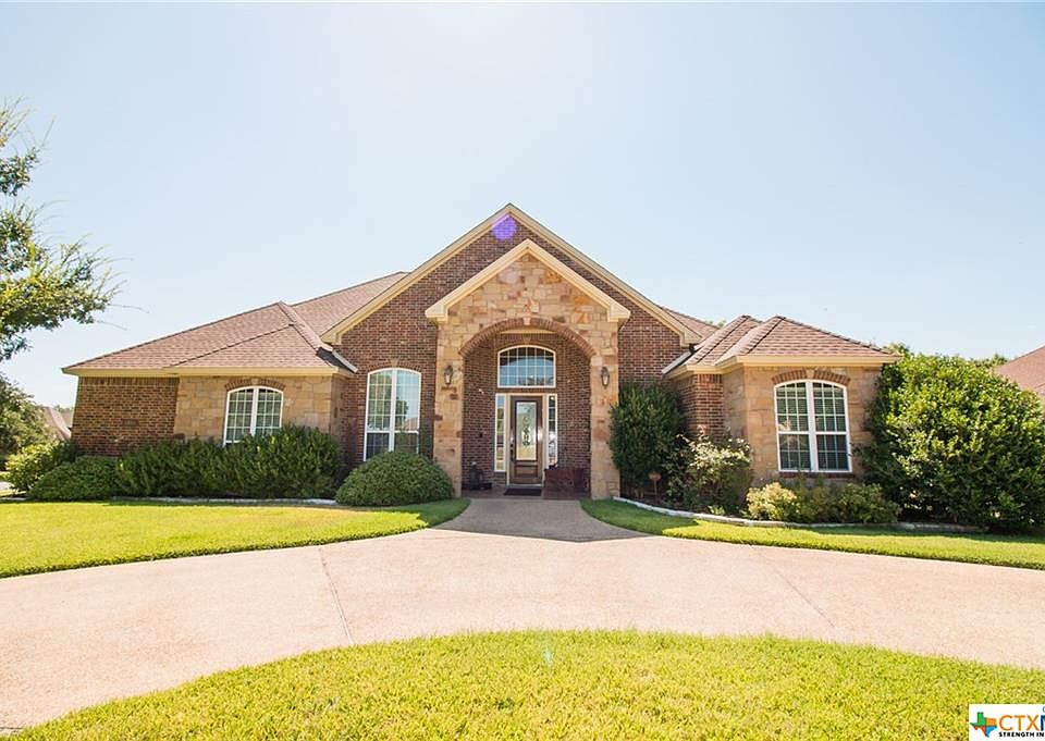 1st image of 4001 Lazy Brook Dr