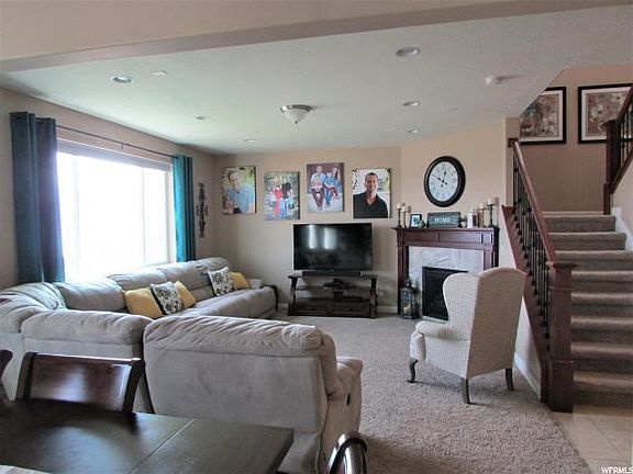 5th image of 3044 S Lori Ln