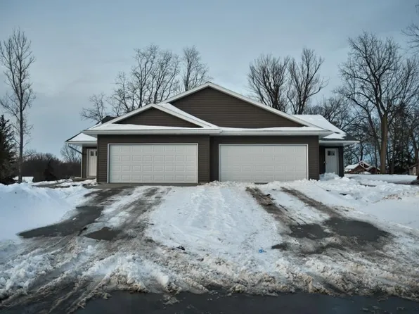 236 West Thomas St, Poynette, WI 53955