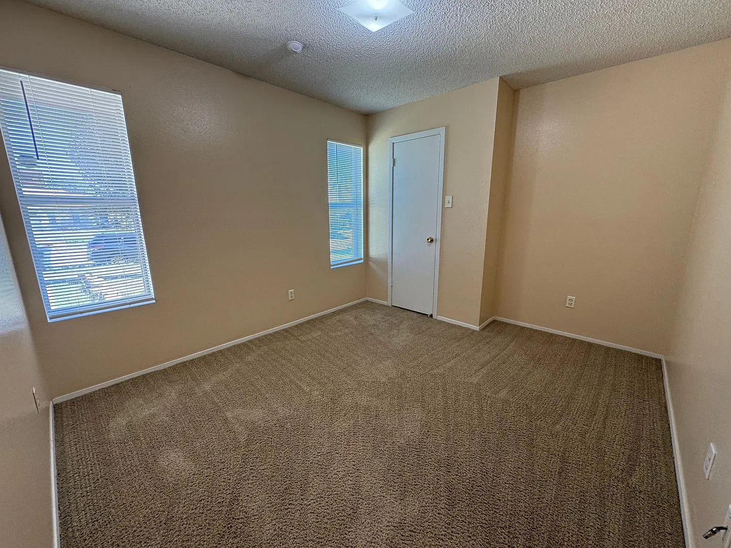 4-Bedroom House for Rent in Killeen — Photo 2