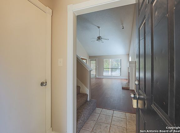 2nd image of 12108 Vista Nogal St