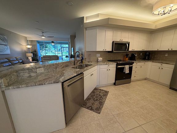 4th image of 23810 Marbella Ct #102