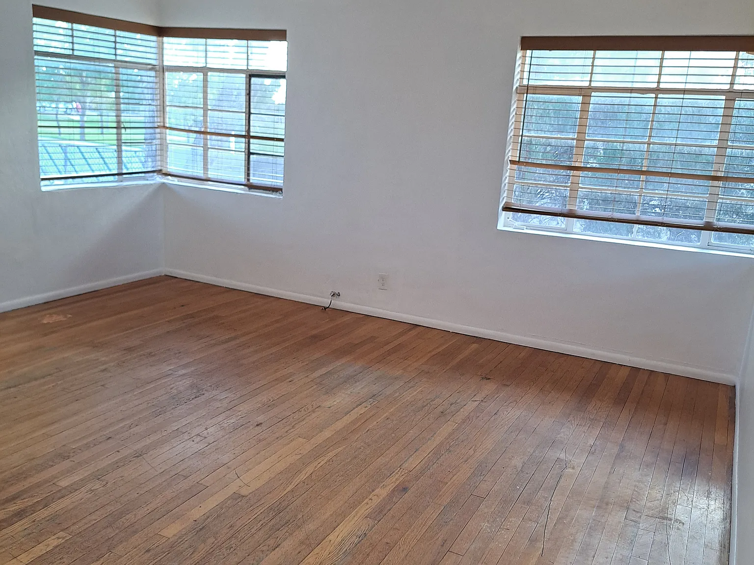 3 bed, 1410 sqft, $1,400 — Photo 3