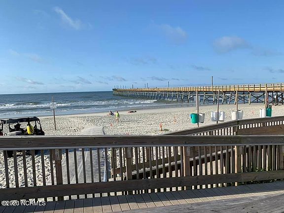 5th image of 7195 Bonaventure Street SW Apt 606