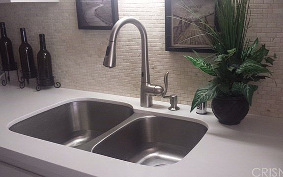2nd image of 27117 Crossglade Ave Unit 3