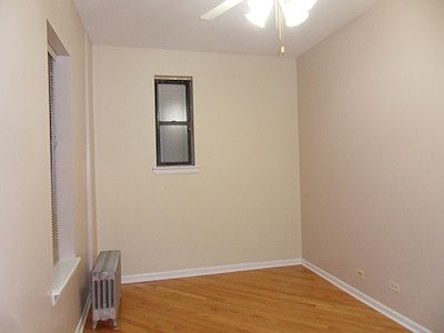 3rd image of 5205 S Woodlawn Ave APT 1