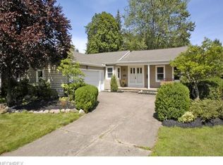 473 Walmar Rd, Bay Village, OH 44140