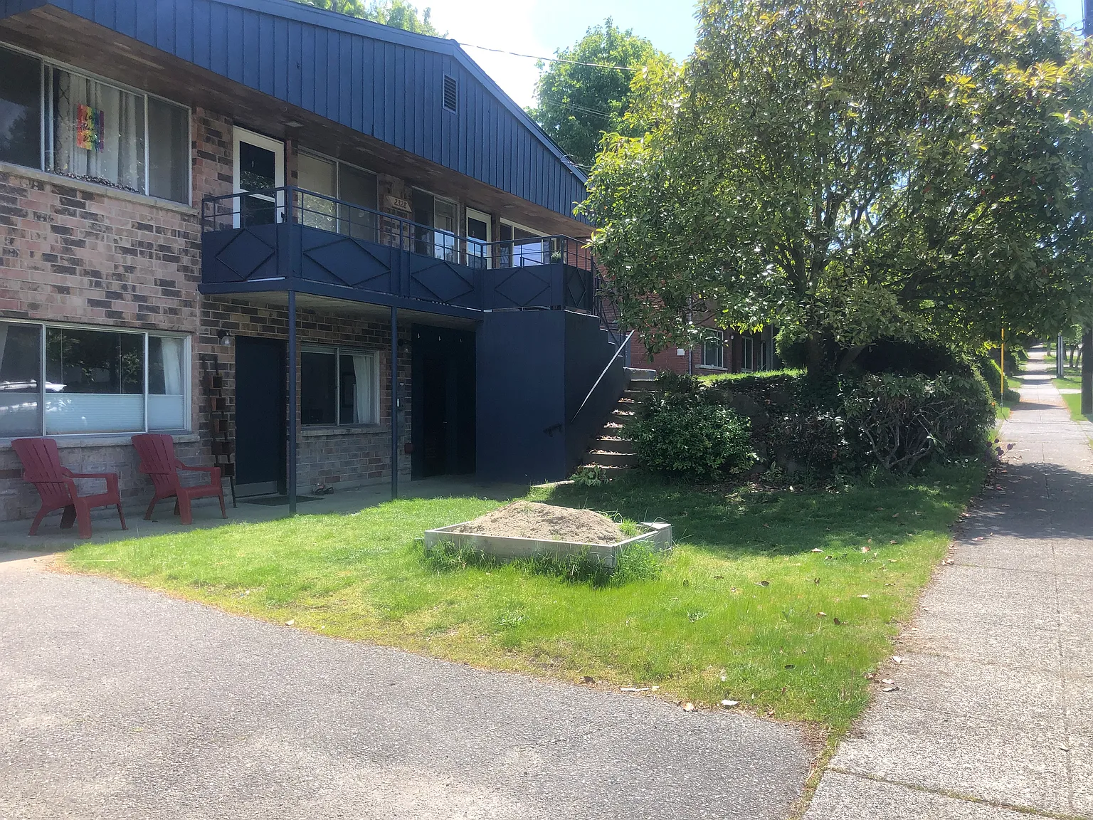 2328 48th Ave SW — Photo 1