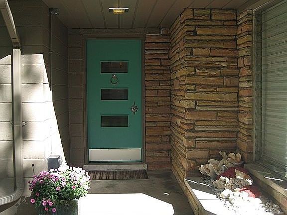 4th image of 21000 Mahon Dr