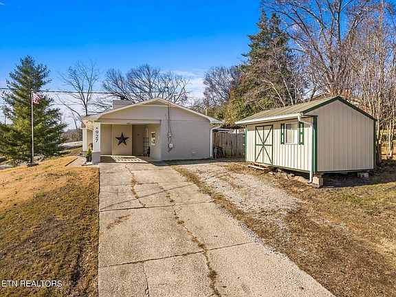 4th image of 927 Bonnyview Ave