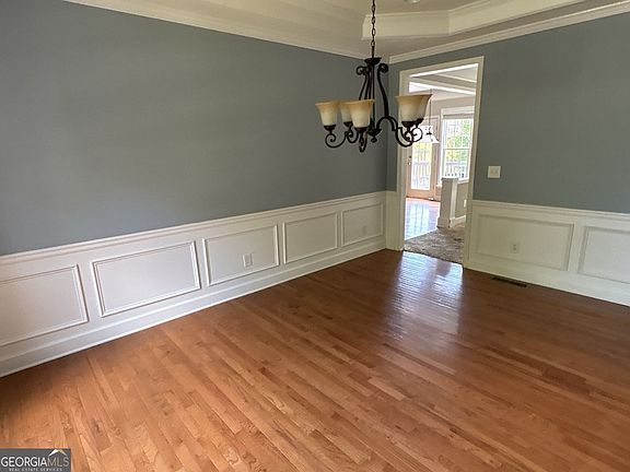 5th image of 315 Harmony Lake Dr
