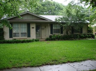 1104 Shere Ln, Irving, TX 75060