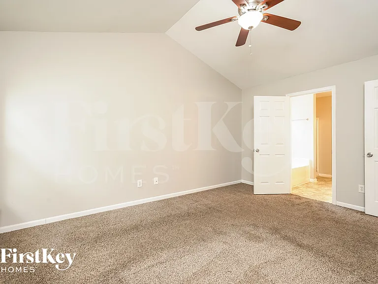 3760 Thornaby Cir — Photo 9