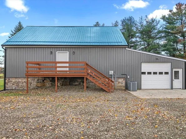 10019 Dingman Rd, Guys Mills, PA 16327
