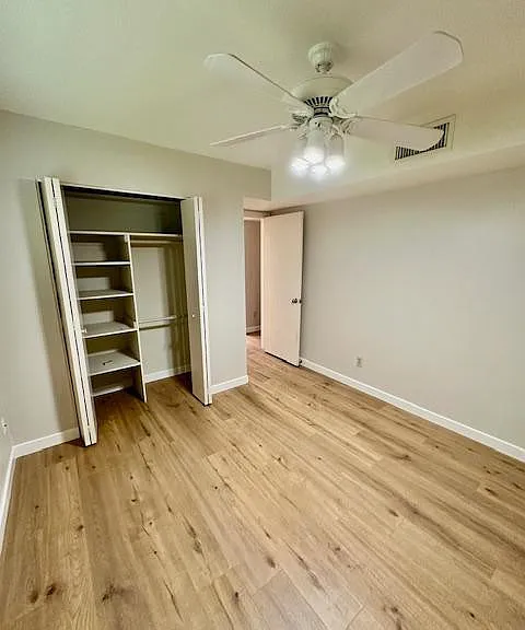 4302 N 29th Way — Photo 16