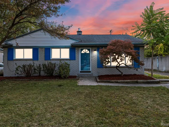 29215 Carlton St, Inkster, MI 48141