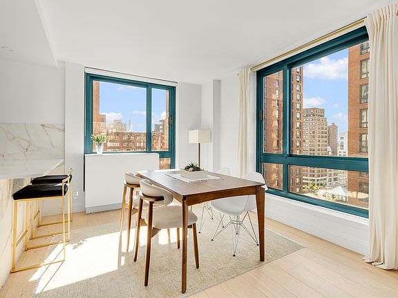 4th image of 1 Irving Pl APT G15f
