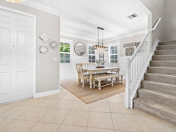3rd image of 154 BANDON Lane
