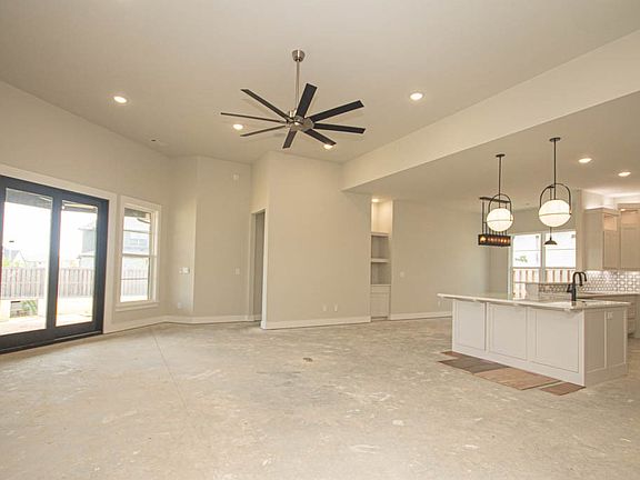 5th image of 4301 S 87th St