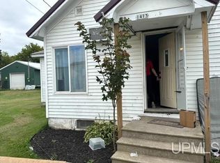 1413 155th Rd, Bark River, MI 49807