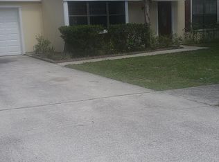 11669 E Ride Dr, Jacksonville, FL 32223