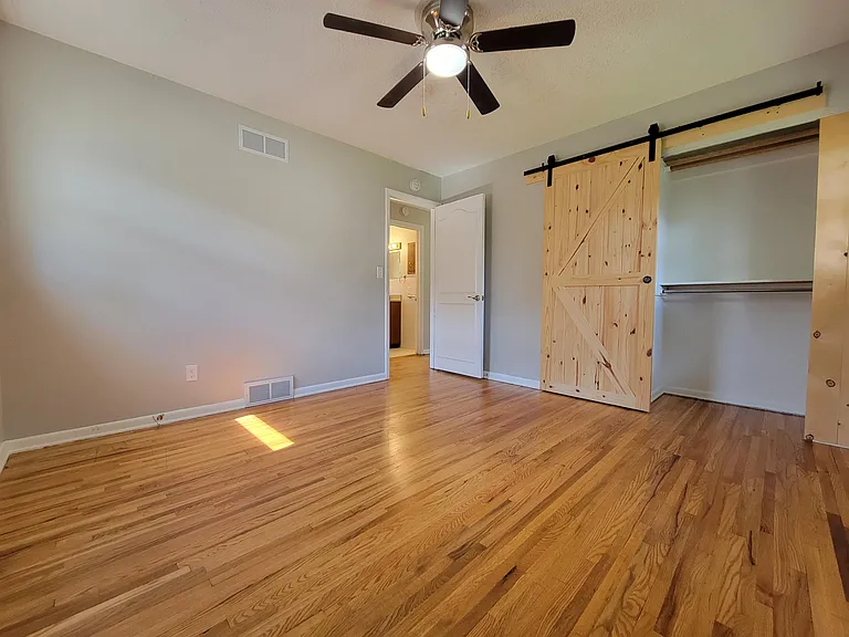 1442 Cascade St NW — Photo 17