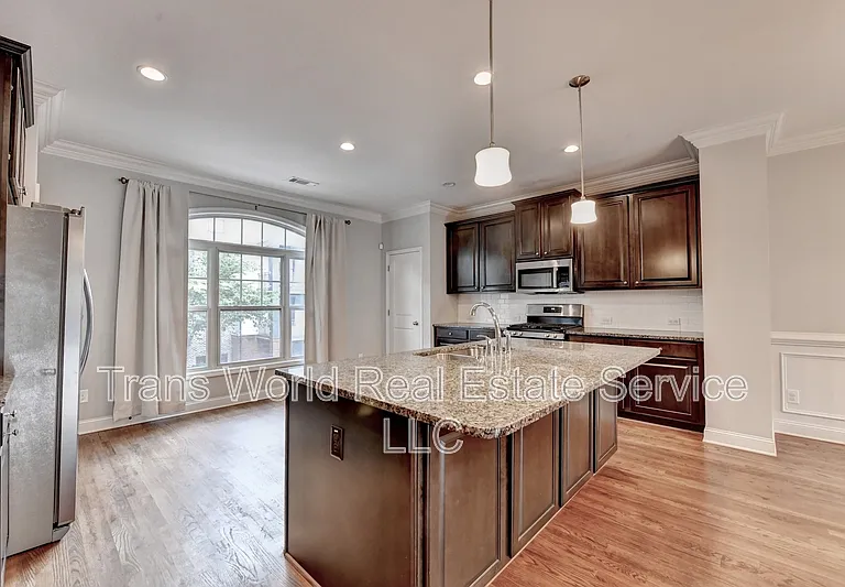 4648 Pine St SE — Photo 8