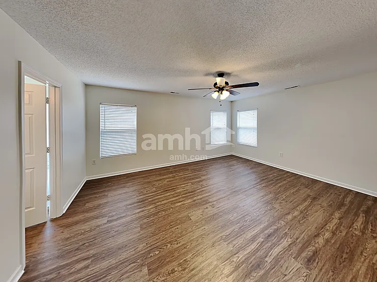 309 Tribune Dr — Photo 9