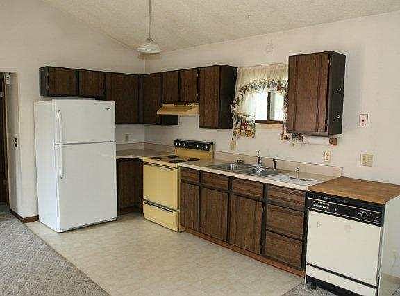 4th image of 412 1/2 5th St